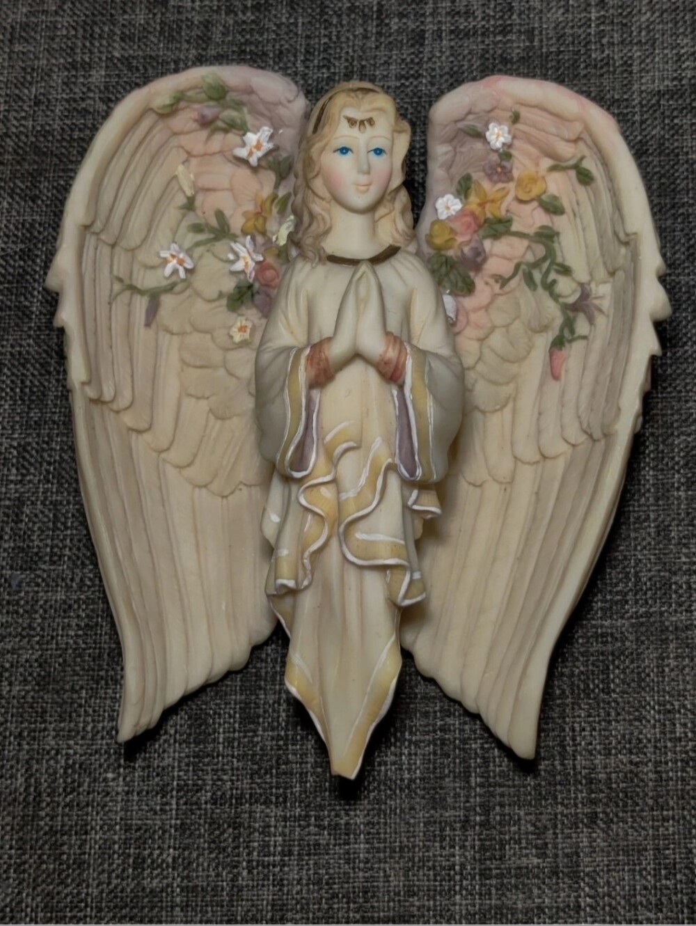 Victorian Angel Vtg Ornament With Flowers & Foldable Wings Beautiful